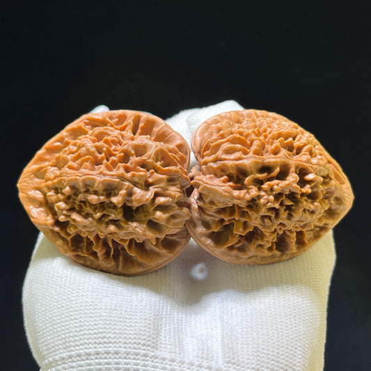 "Official Hat" Guanmao Wenwan Walnuts Pair | 46.0mm x 38.0mm | GM-1106