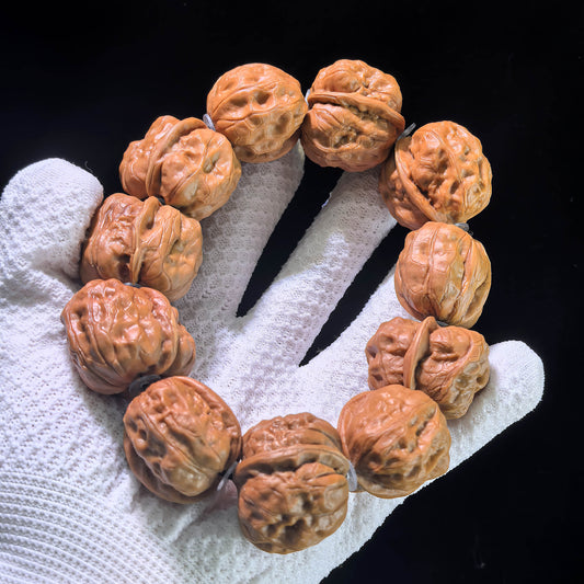 The "Jade Toad" (Yu Chan) 11-Bead Walnut Bracelet | 29.0mm x 34.0mm | YCSC-901
