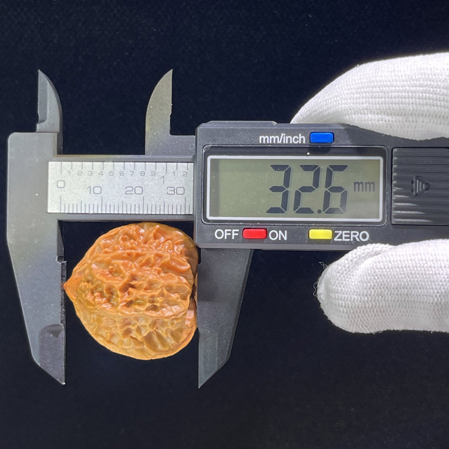 Der "Coral Tower" (Shan Hu Ta) Miniatur Balanced Pair | 32.0mm x 32.0mm | SHT-703
