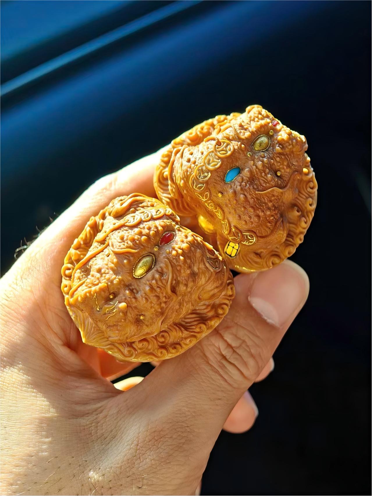 The "Imperial Gold" Collection: Master-Carved Jin Chan with 24K Gold & Gemstone Inlay (1 of 1)