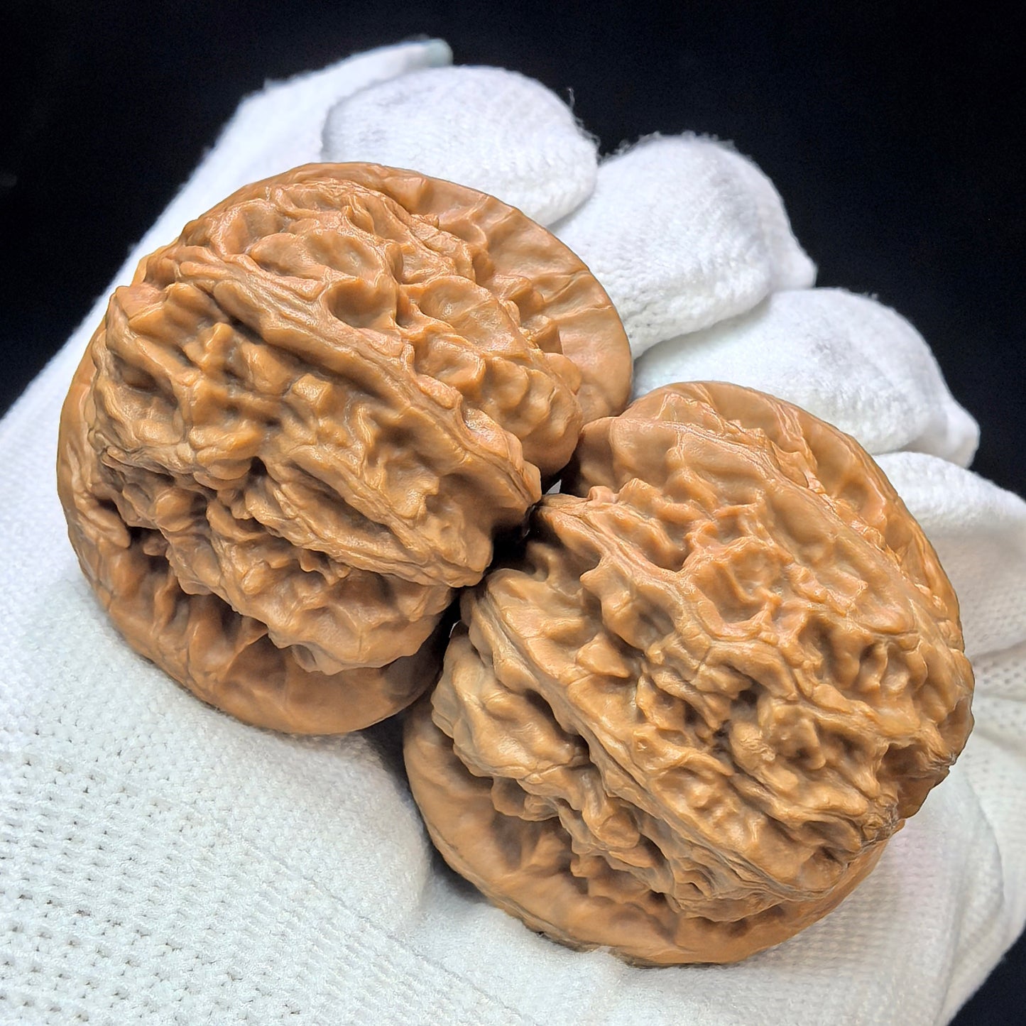 "Spherical White Lion" Qiuxing Baishizi Low-Profile Wenwan Walnuts Pair | 41.0mm x 41.0mm | QXBSJ-1502C