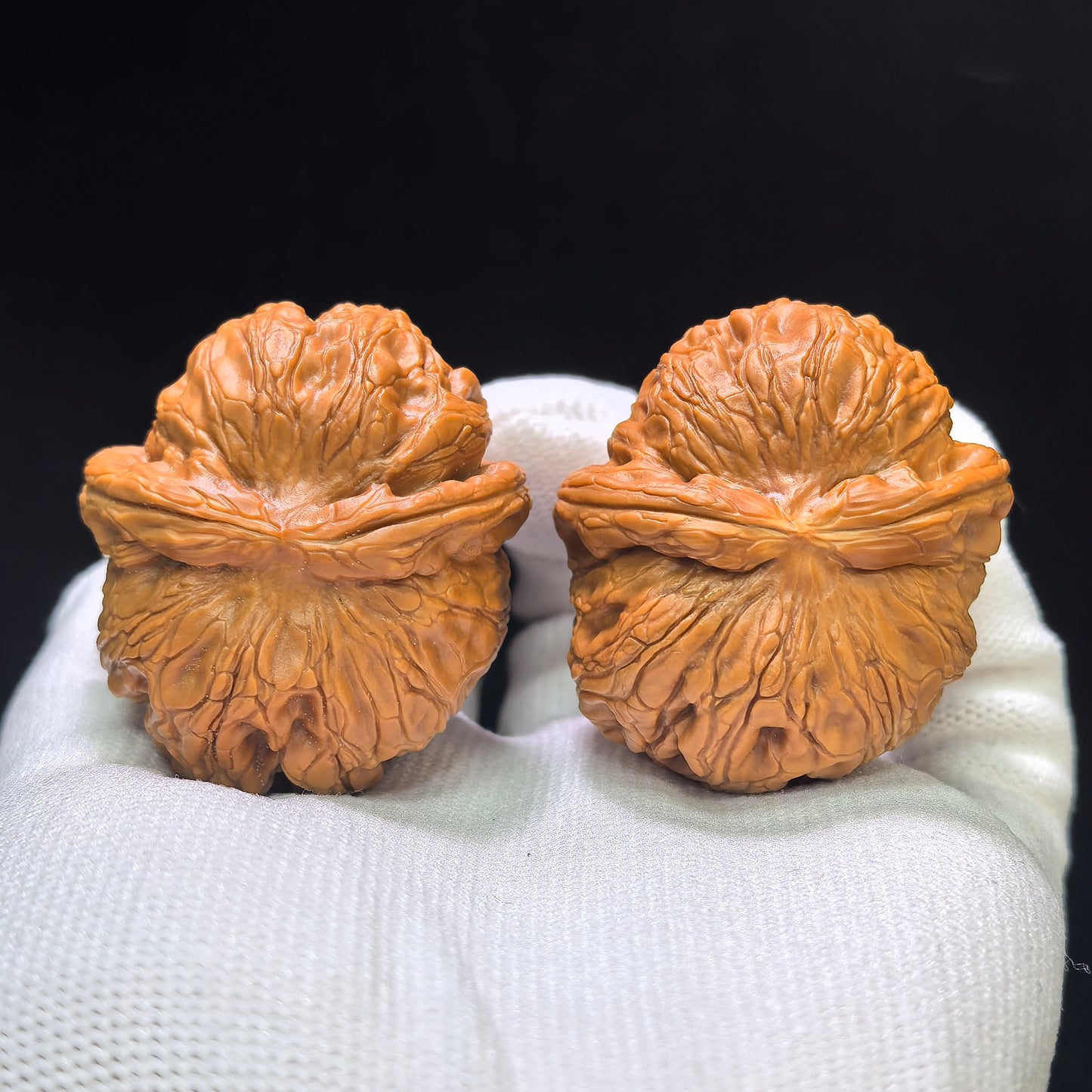 "Pinggu Ingot Clairvoyant Ear" Pinggu Yuanbao Shunfenge Wenwan Walnuts Pair | 39.0mm x 44.0mm | PGYBSFE-CG214E