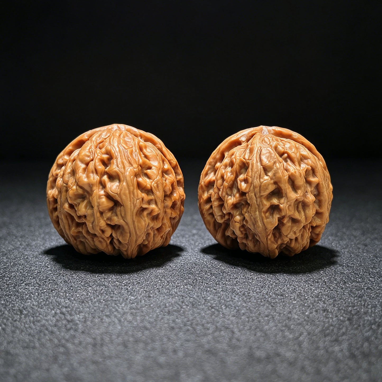 "Red Koi" Hongjinli Wenwan Walnuts Pair | 40.0mm x 42.0mm | HJL-1551C