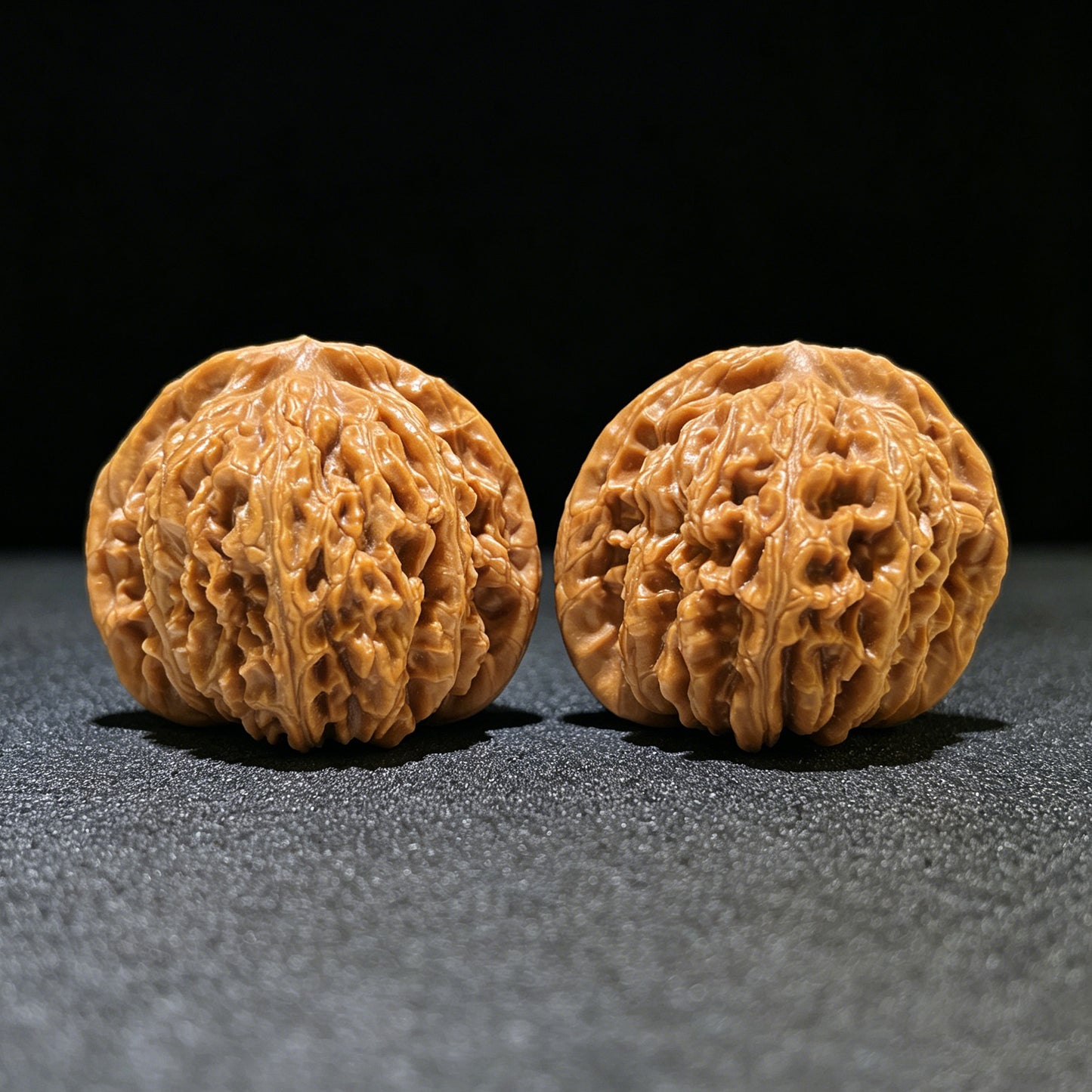 "Four Towers" Sizuolou Lion Head Wenwan Walnuts Pair | 44.0mm x 41.0mm | SZL-1107