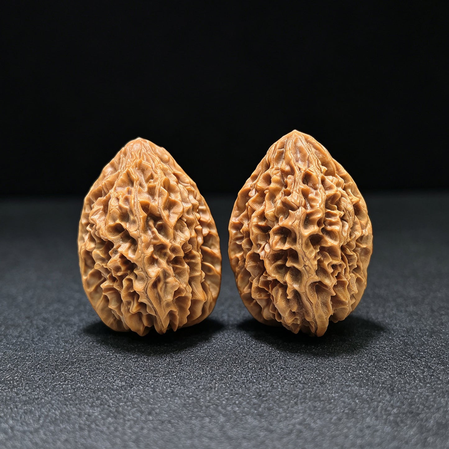 "Fortune Mouse" Zhaocai Shu ZCS-1601 Wenwan Walnuts Pair | 37.0mm x 39.0mm | ZCS-1601