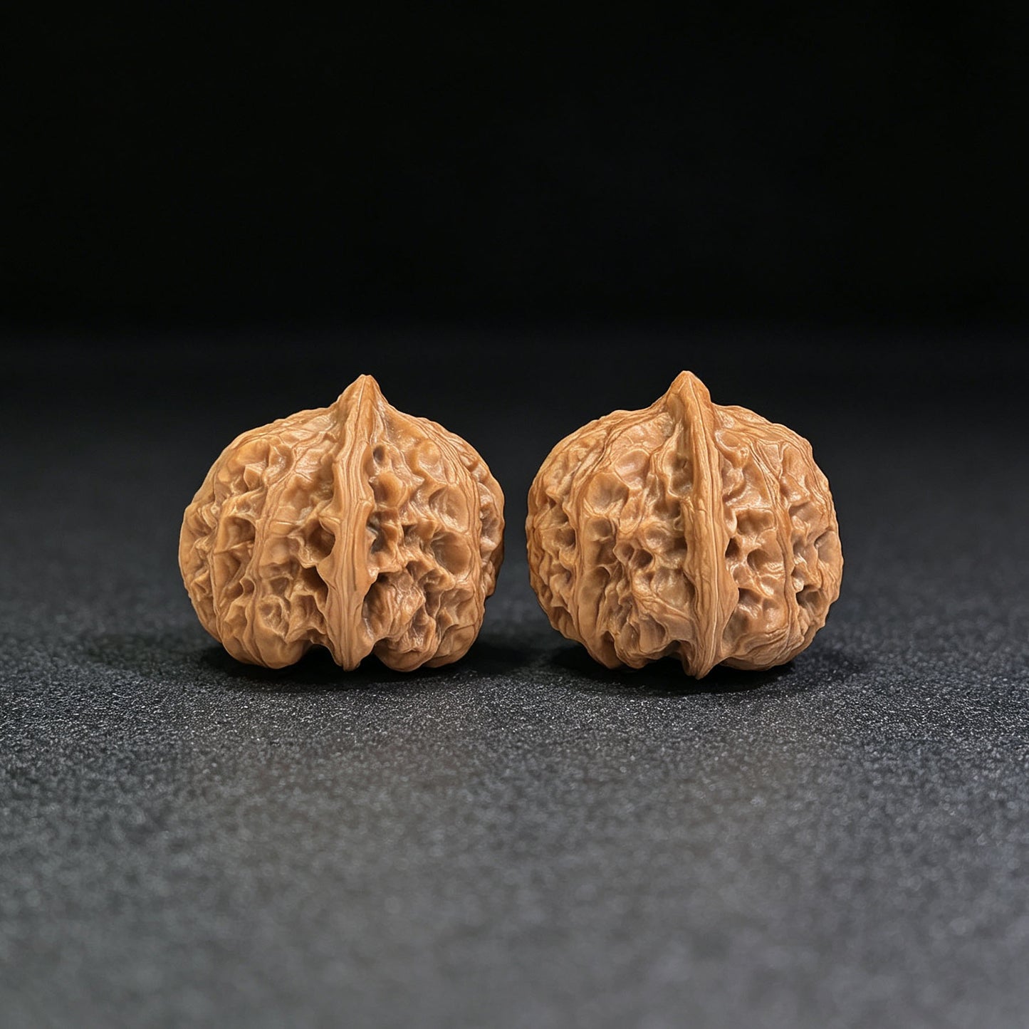 "Taihang Sycee Ingot" Taihang Yuanbao THYB-SY1G6 Hand-Spin Pocket Wenwan Walnuts Pair | 30.0mm x 33.0mm | THYB-SY1G6