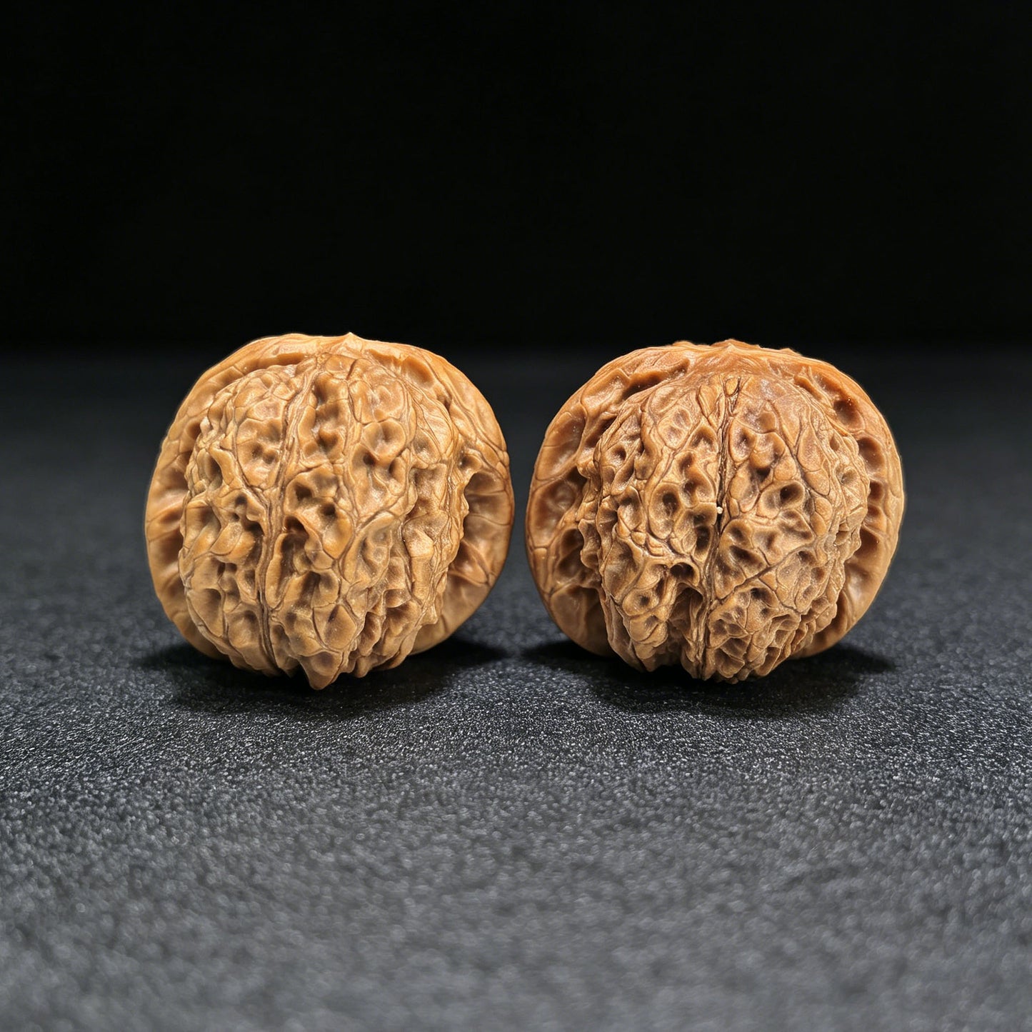 "Blood Kylin" Xueqilin Wenwan Walnuts (Pair) | 38.0mm x 39.0mm | Stock ID: XQL-1401
