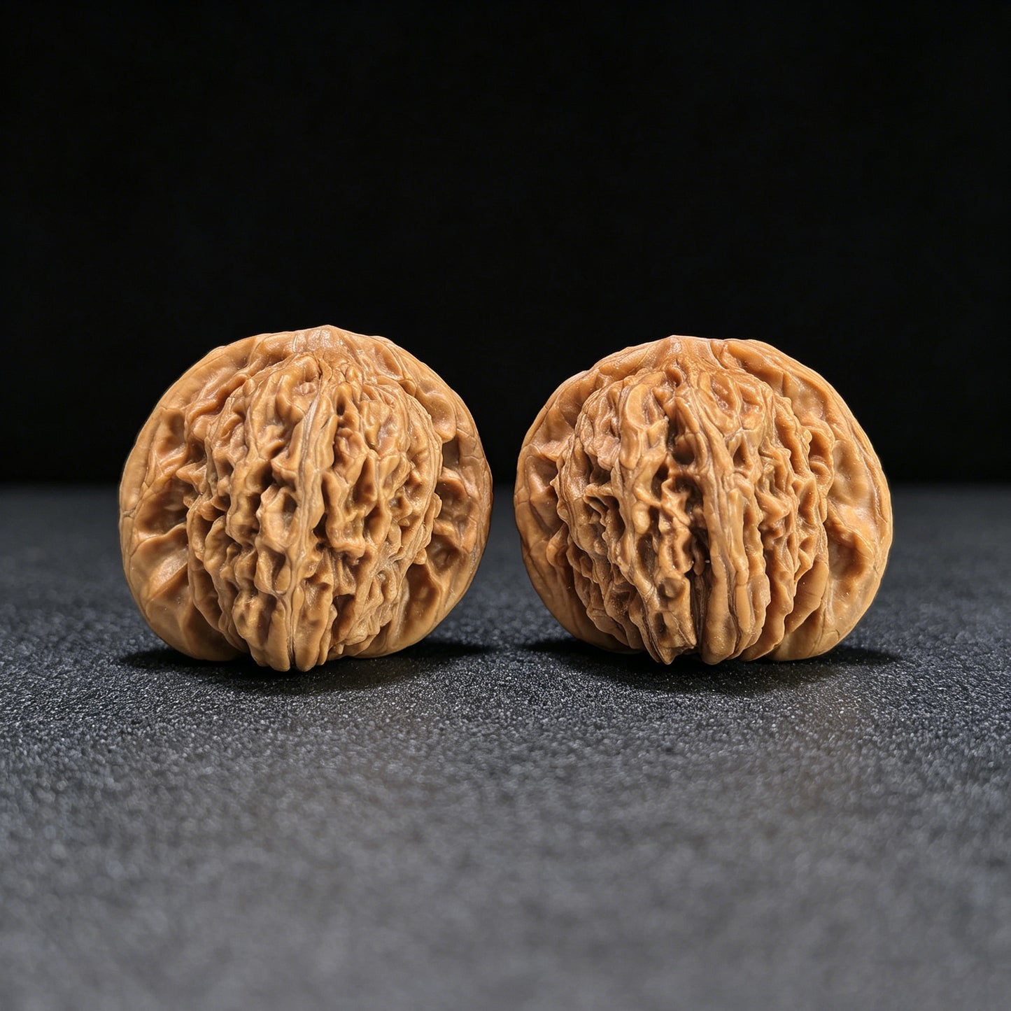 "Four-Tower Pavilion Lionhead" Sizouloutou SZL-1405 Low-Profile Wenwan Walnuts Pair | 41.0mm x 39.0mm | SZL-1405