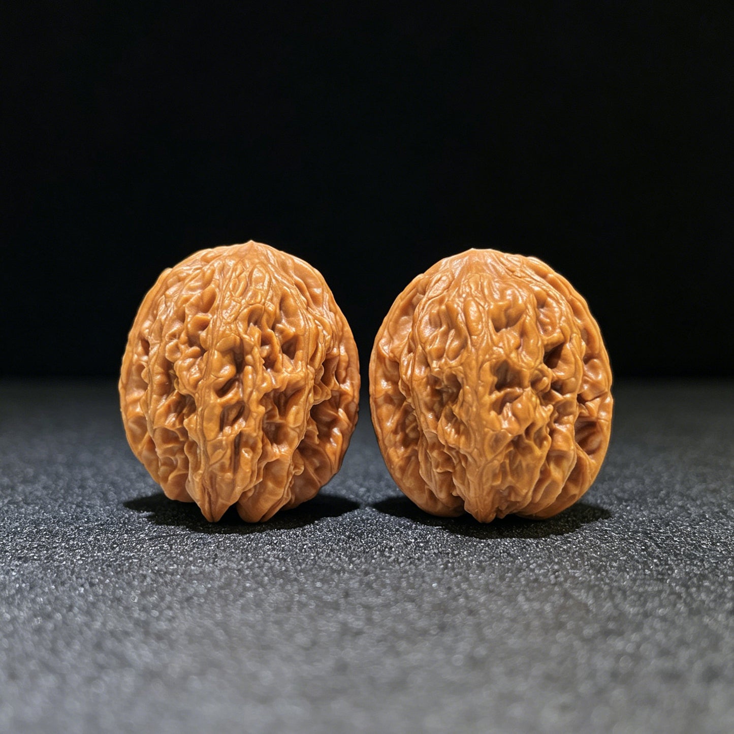 "Wheat Ear Tiger Head Pocket Size" Maisui Hutou Wenwan Walnuts Pair | 33.0mm x 33.0mm | MSHT-1105