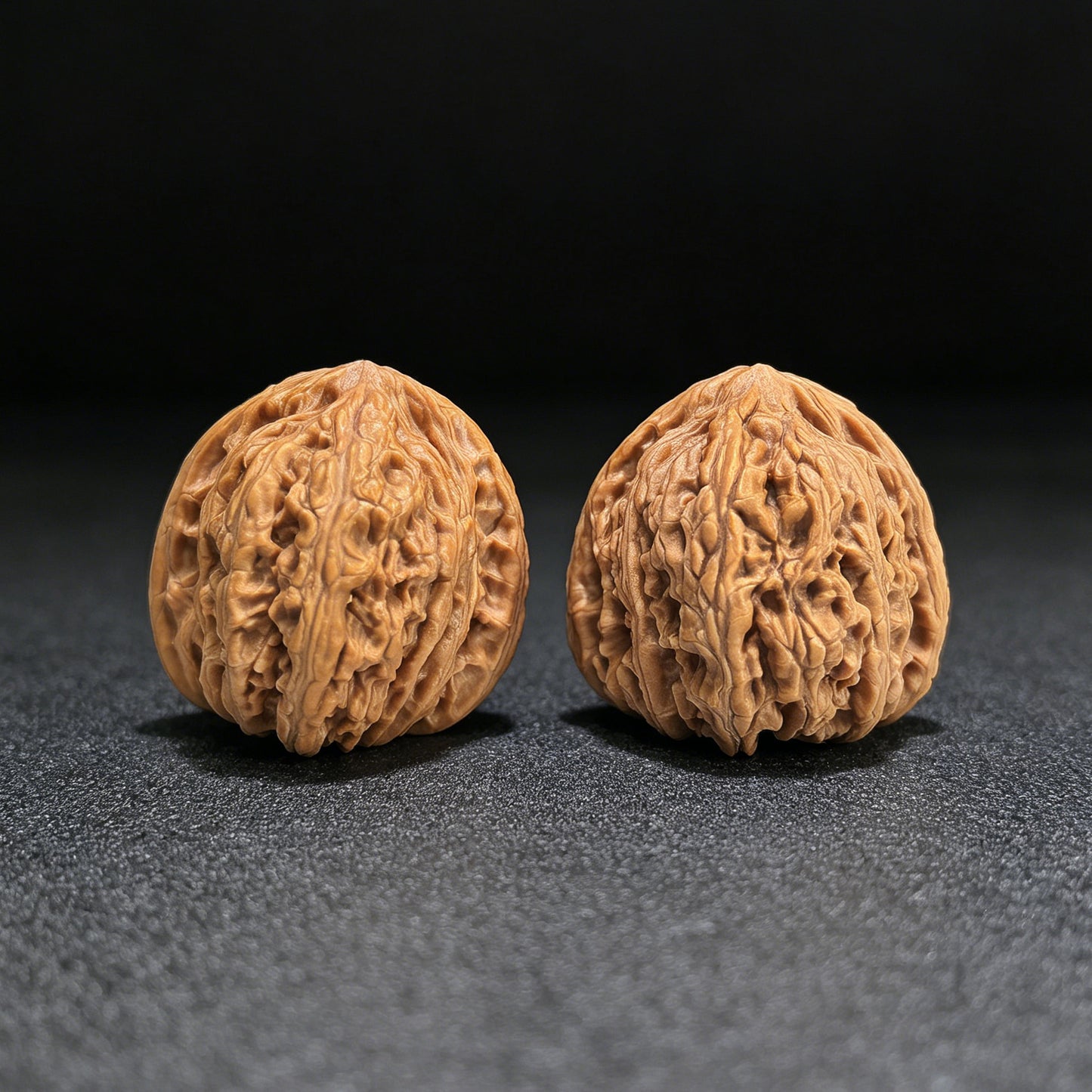 "Peach Heart Ruby" Taoxin Hongbaoshi Wenwan Walnuts Pair | 34.0mm x 35.0mm | HBS-1403