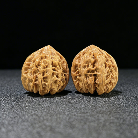 The "Wild Ox" (Ye Niu) Flawless Balanced Pair | 39.0mm x 39.0mm | YN-803