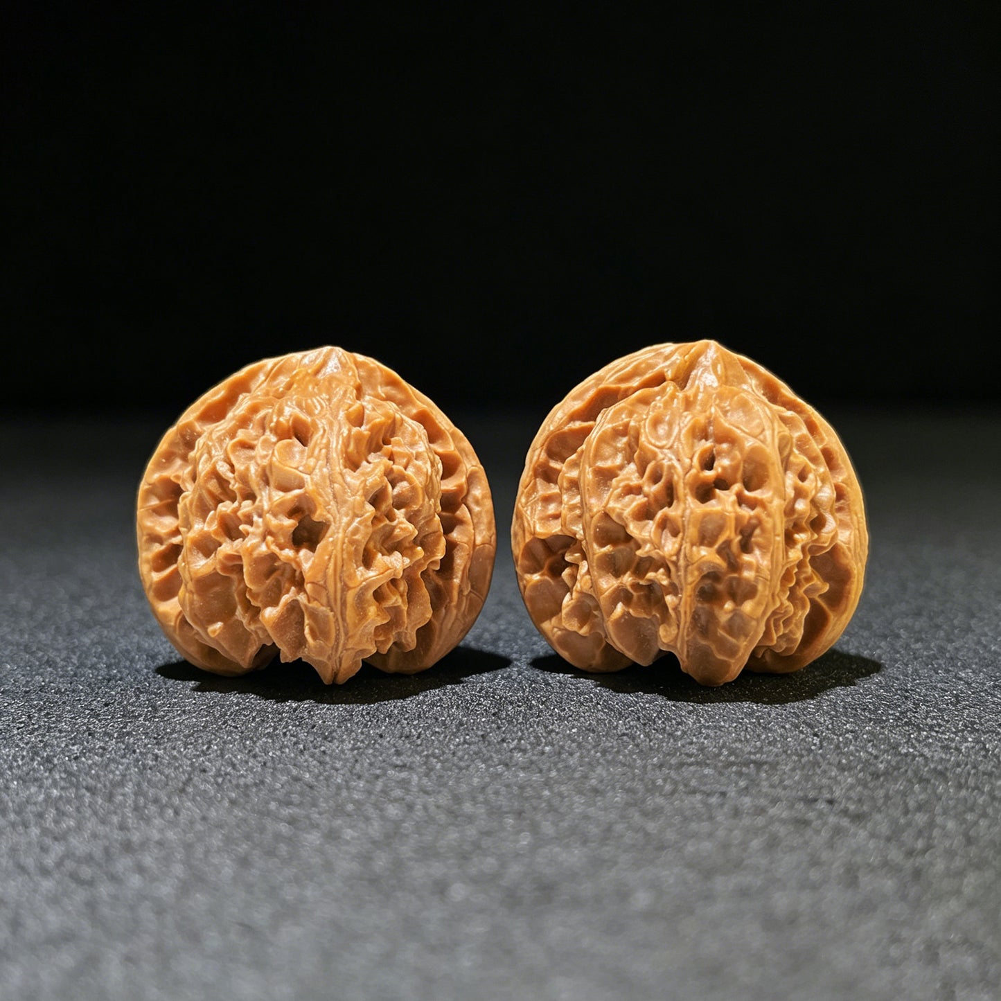 The "Concave Base Apple Orchard" (Ao Di Pingguoyuan) Premium Low-Profile Pair | 41.0mm x 39.0mm | Classic Ingot Posture | ADPGY-1101