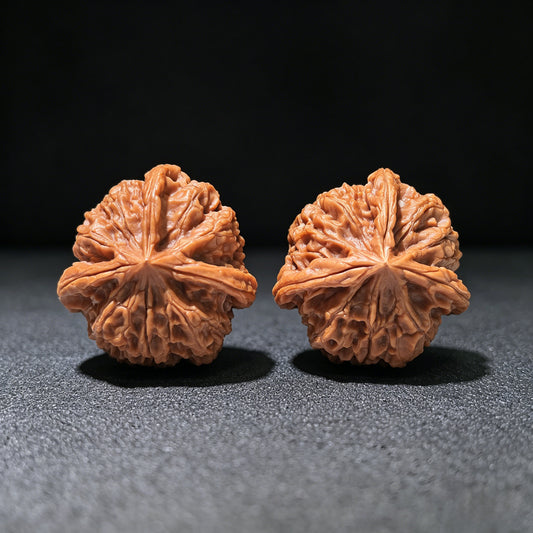 The "Imperial Seal" (Yu Xi) Trident Three-Ridge Pair | 37.0mm x 38.0mm | YSSN-1203E