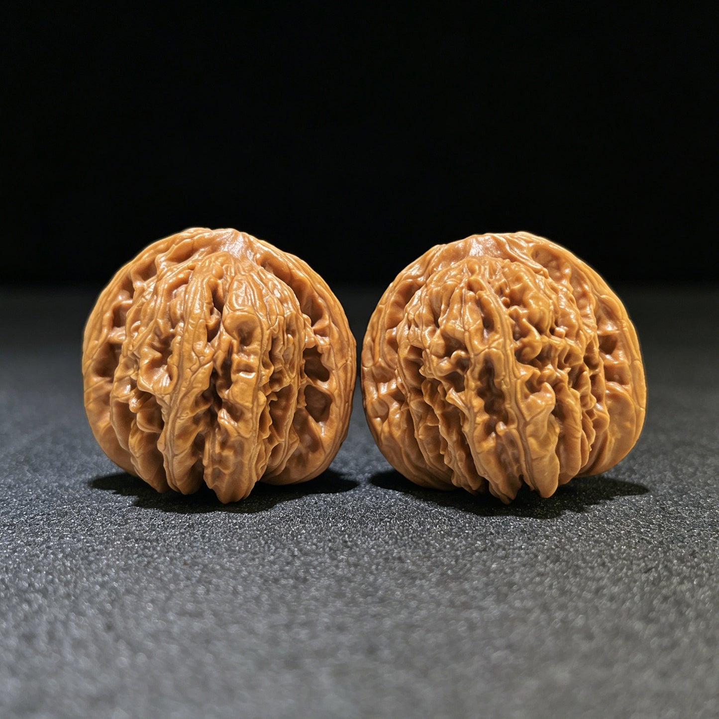 "Four-Story Building" Sizuolou Lion Head Wenwan Walnuts Pair | 42.0mm x 41.0mm | SZL-1108
