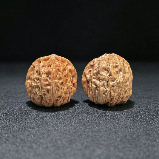 "Mini Pumpkin Stance" Xiaonanguadun Pocket Hand-Twist Wenwan Walnuts Pair | 33.0mm x 37.0mm | NGD-1107