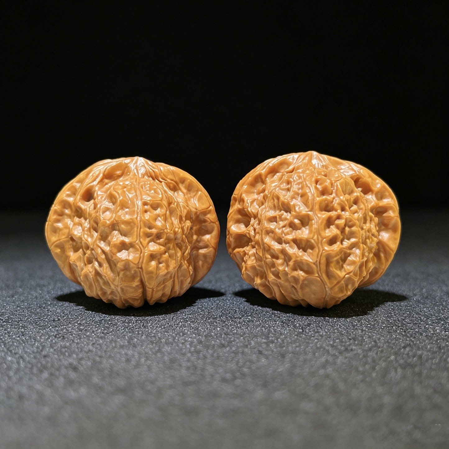 "Pumpkin Block / Stool" Nanguadun NGD-1110 Low-Profile Wenwan Walnuts Pair | 41.0mm x 44.0mm | NGD-1110