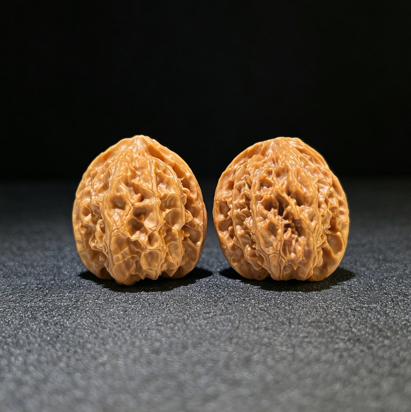 "Apple Garden" Pingguoyuan Hand-Twist Shou Nian Wenwan Walnuts (Pair) | 34.0mm x 36.0mm | Stock ID: PGY-1104