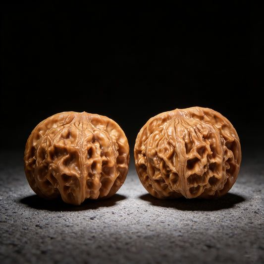 The "Heaven & Earth Er Ye's Hat" (Tian Di Er Ye Mao) Pair | 38.0mm x 38.0mm | TDEYM-01