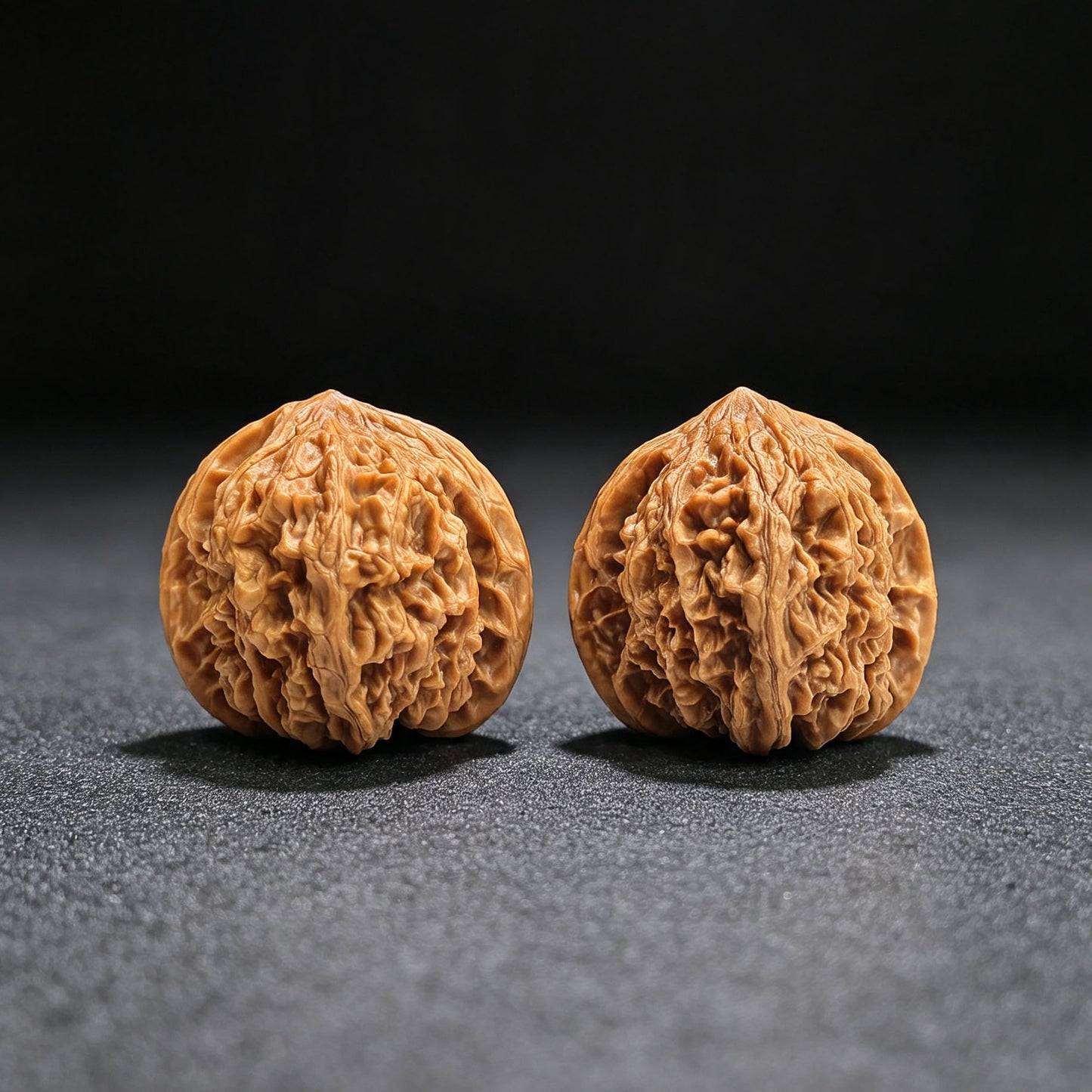 "Taihang Coarse Vein" Taihang Cujin DXCJ-17A4C Low-Profile Wenwan Walnuts Pair | 39.0mm x 39.0mm | DXCJ-17A4C