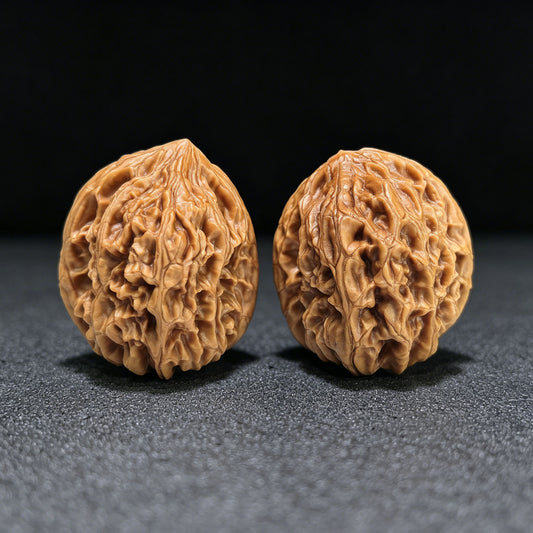 "Beijing Chicken Heart" Beijing Jixin BJJX-1402 Low-Profile Wenwan Walnuts Pair | 38.0mm x 38.0mm | BJJX-1402