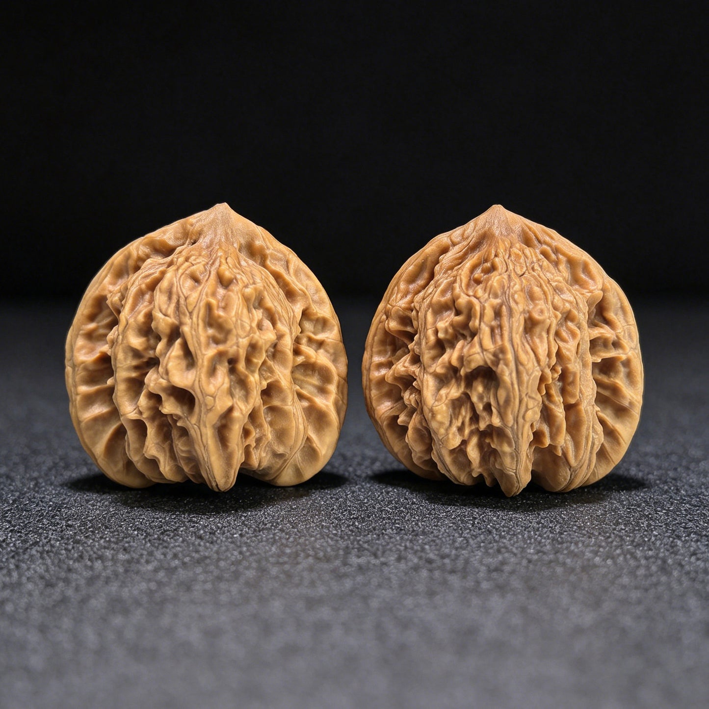 "Peach Heart" Xiayunling Wenwan Walnuts Pair | 41.0mm x 38.0mm | XYL-1406