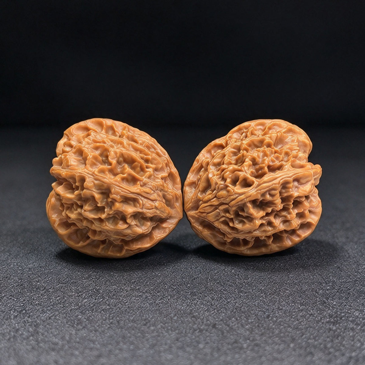 Miniature Butterfly-Form Apple Garden Wenwan Walnut Pair — 34.0mm x 33.0mm | XZHD-C1C5E
