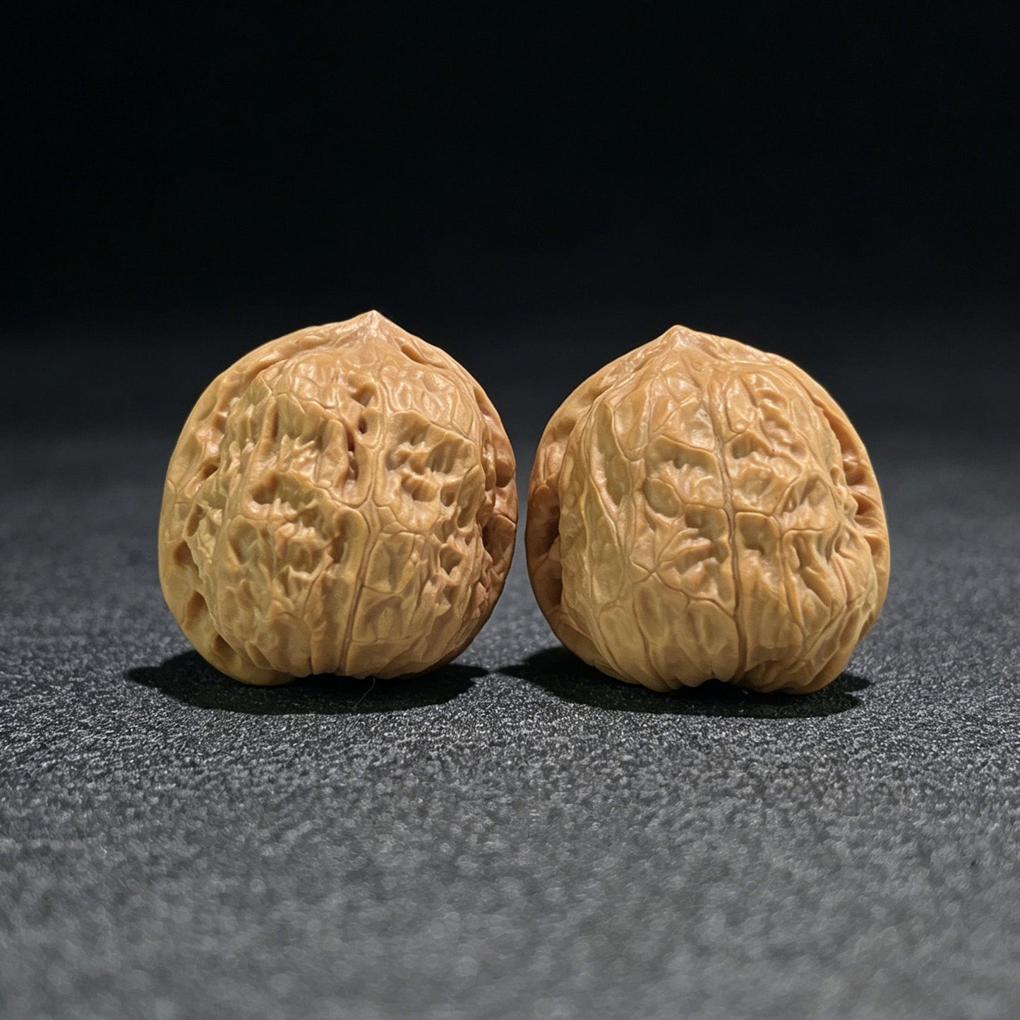 The "Red Official Seal" (Hong Fang Yin) Deep-Bellied Pair | 38.0mm x 41.0mm | HFY-802