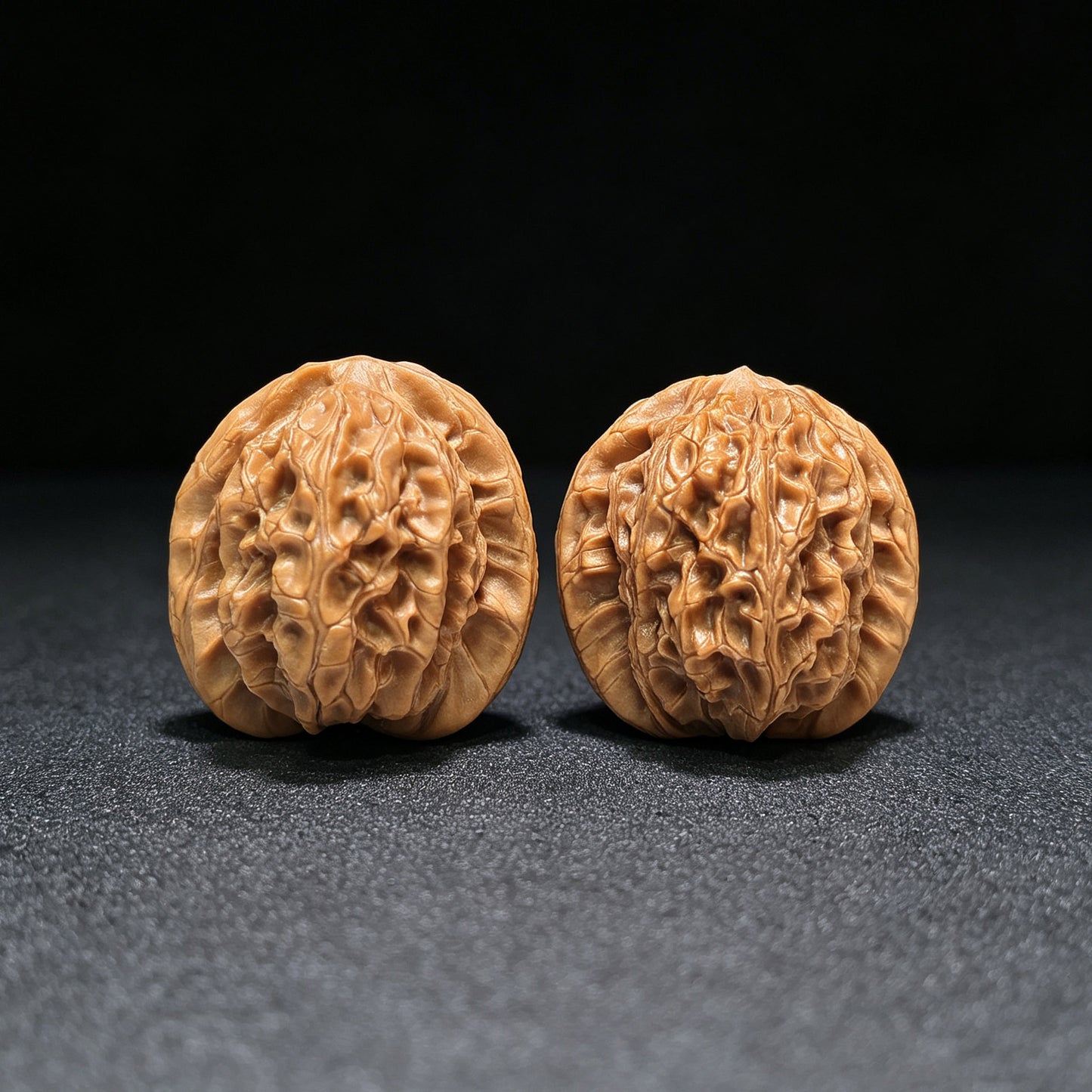 "Mini Nuwa Stone" Xiuzhen Nüwashi XZNWS-1601 Low-Profile Pocket Wenwan Walnuts Pair | 32.0mm x 31.0mm | XZNWS-1601