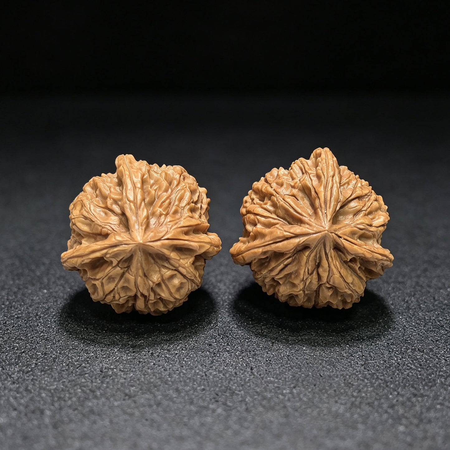 "Imperial Jade Seal Three-Ribbed" Yuxi Sanleng Multi-Ribbed Wenwan Walnuts Pair | 34.0mm x 34.0mm | YSSN-C224E