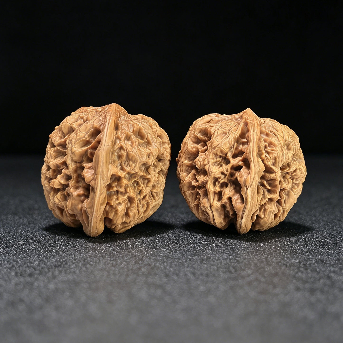 "North China General Shoulder" Huabei Jiangjunbang Wenwan Walnuts (Pair) | 40.0mm x 40.0mm | Stock ID: HBJJB-1104