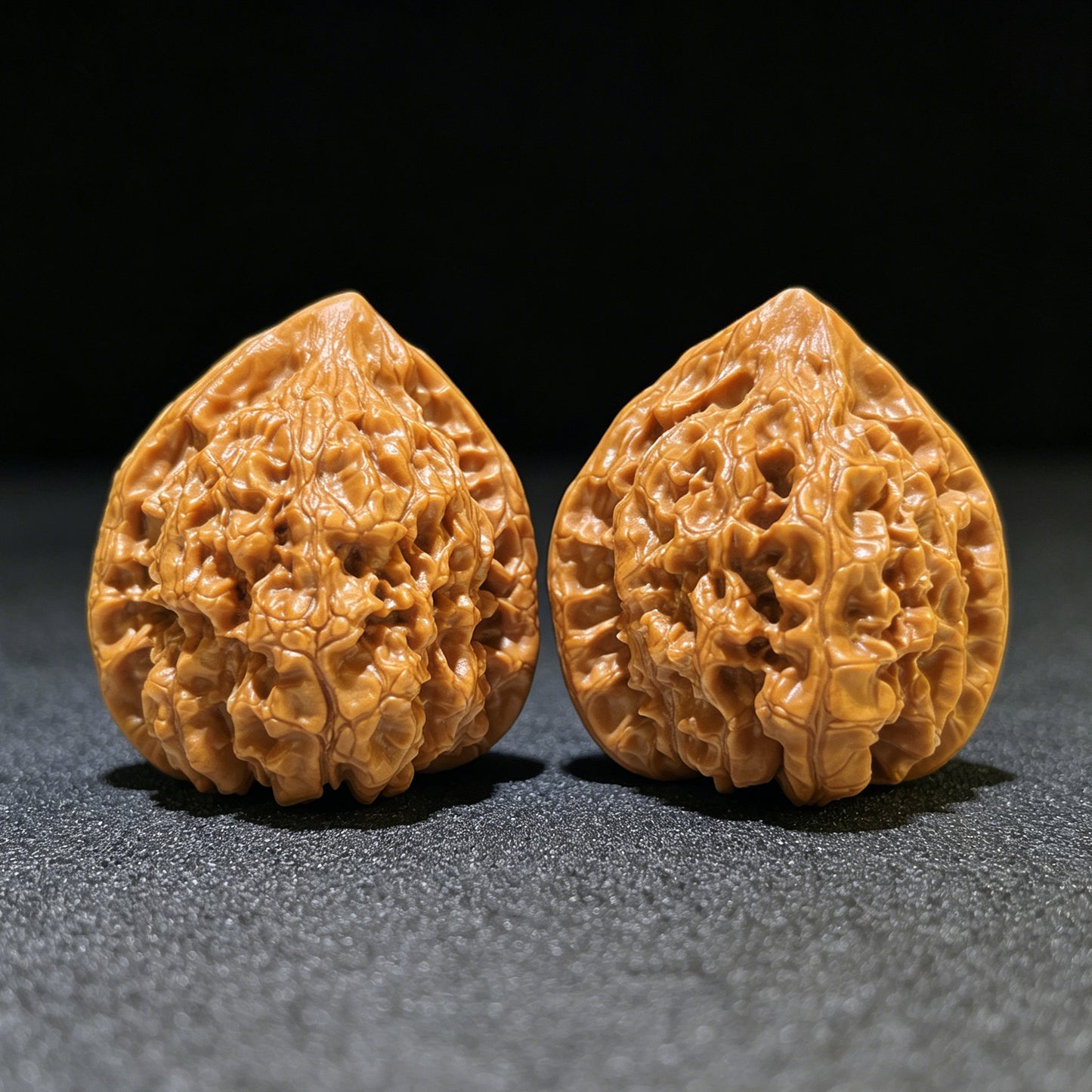 The Illustrious "Official Hat" Guanmao Premium Pair | 46.0mm x 43.0mm | GM-1104