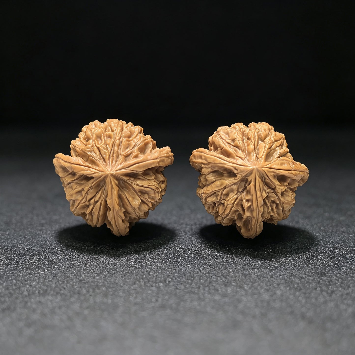 "Imperial Jade Seal Three-Ribbed" Yuxi Sanleng Multi-Ribbed Wenwan Walnuts Pair | 41.0mm x 40.0mm | YSSN-C223E