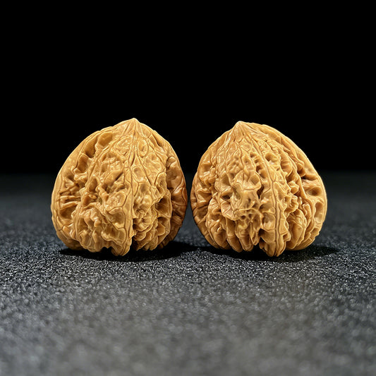 The "Blizzard" (Bao Xue) Ergonomic Giant Pair | 42.0mm x 40.0mm | BX-804