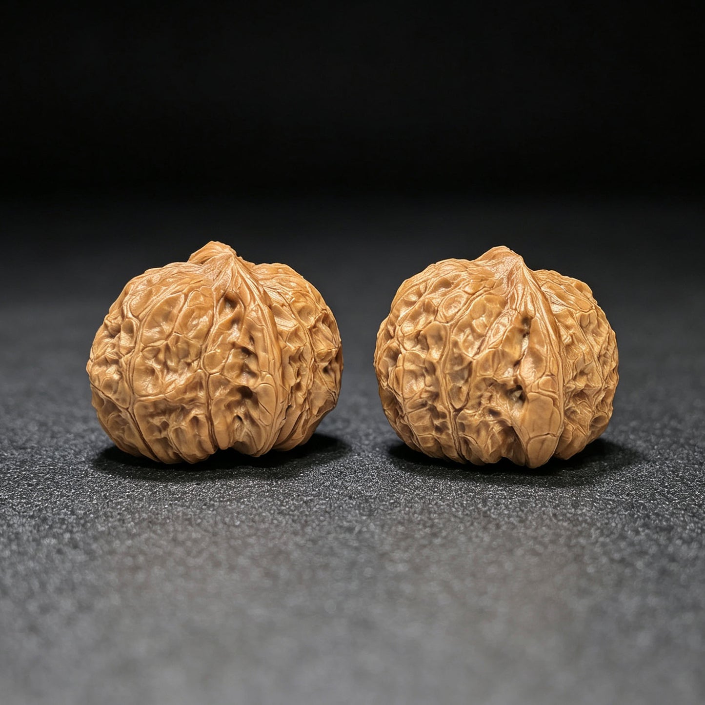 "Pumpkin Mound Vulture" Nanguadun Zuoshandiao Special Hybrid Wenwan Walnuts Pair | 42.0mm x 46.0mm | NGDZSD-C234E