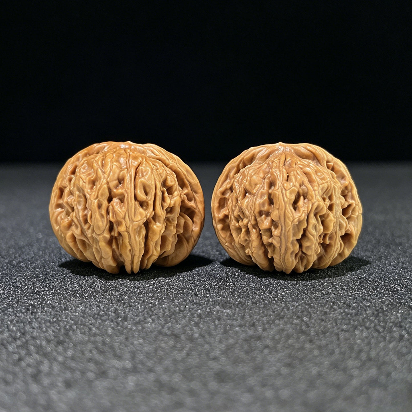 The "Four-Seated Tower" (Si Zuo Lou) Ergonomic Giant Pair | 41.0mm x 37.0mm | SZL-801