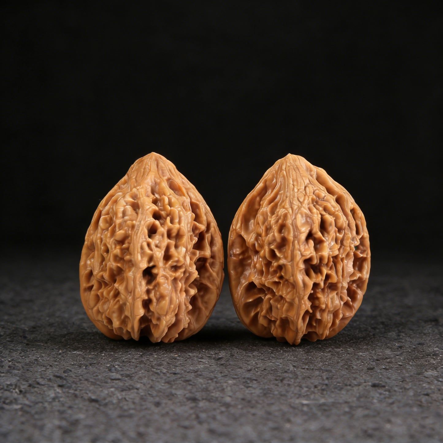 The "Chilong Chicken Heart" (Red Dragon Jixin) Pair | 45.0mm | BBJX-104