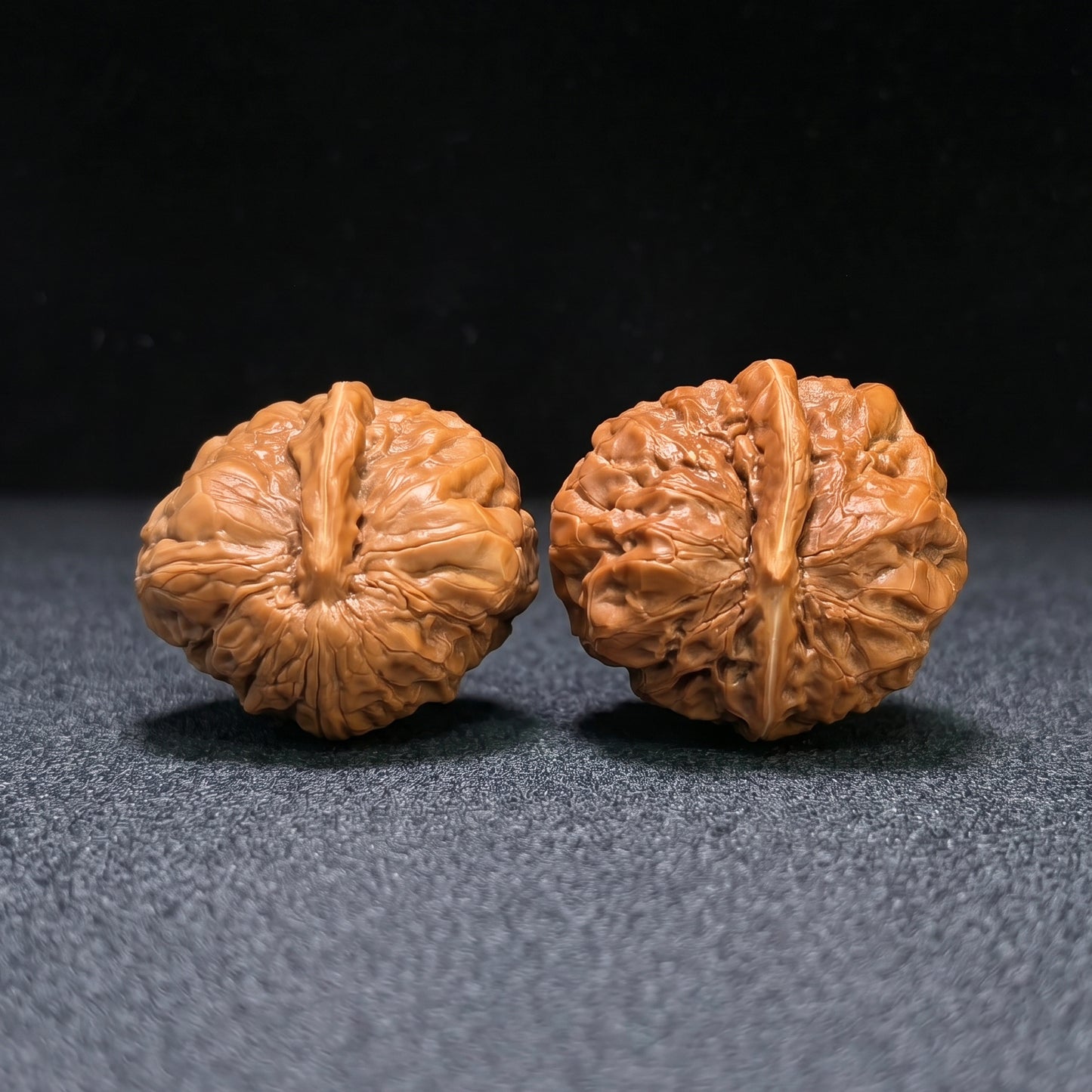 "Toad Head Smooth Sailing" Hamatou Yifan Wenwan Walnuts Pair | 37.0mm x 40.0mm | HMTYF-CG203E