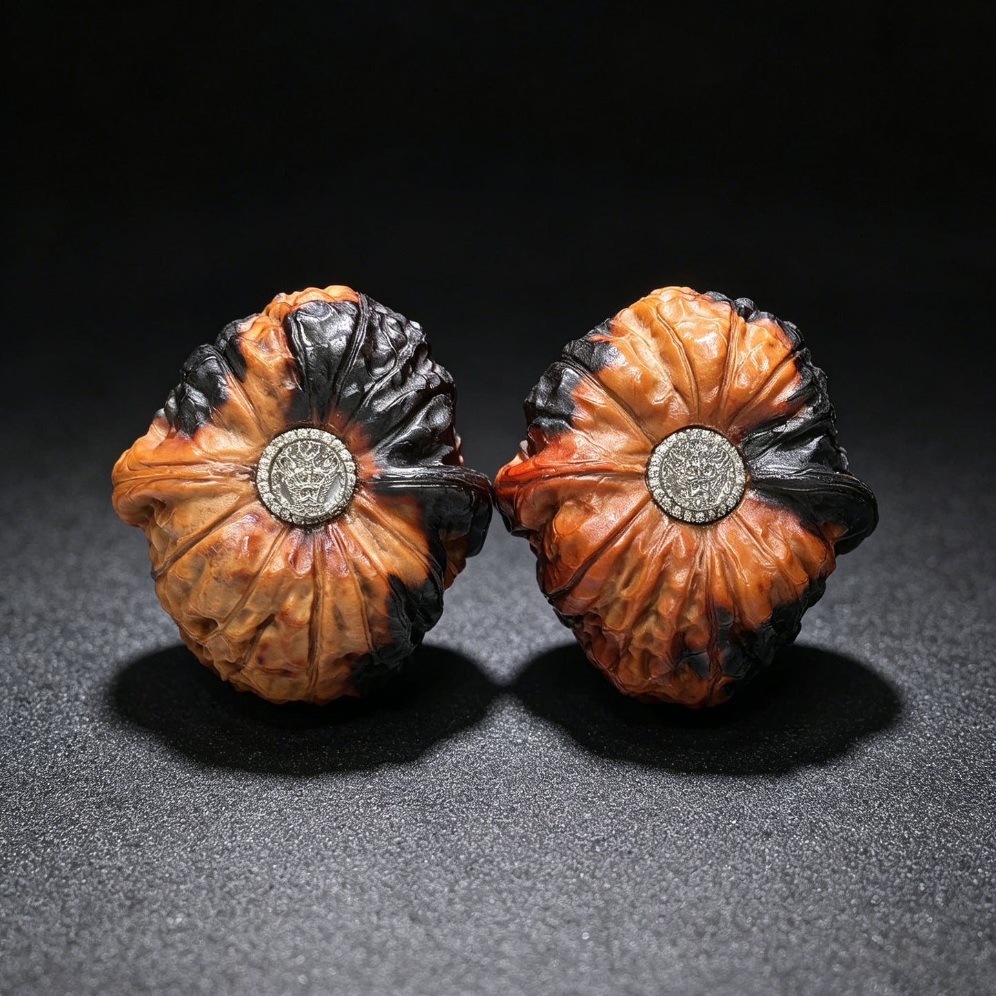 "Earth-Muffled Pumpkin Pier" (Di Men Gua Dun) Scholar Walnuts | Inlaid Rotatable Dragon Head Navels | 41.0mm x 45.0mm | High-Contrast Dual-Tone Masterpiece | Stock ID: DMLGD-101SY