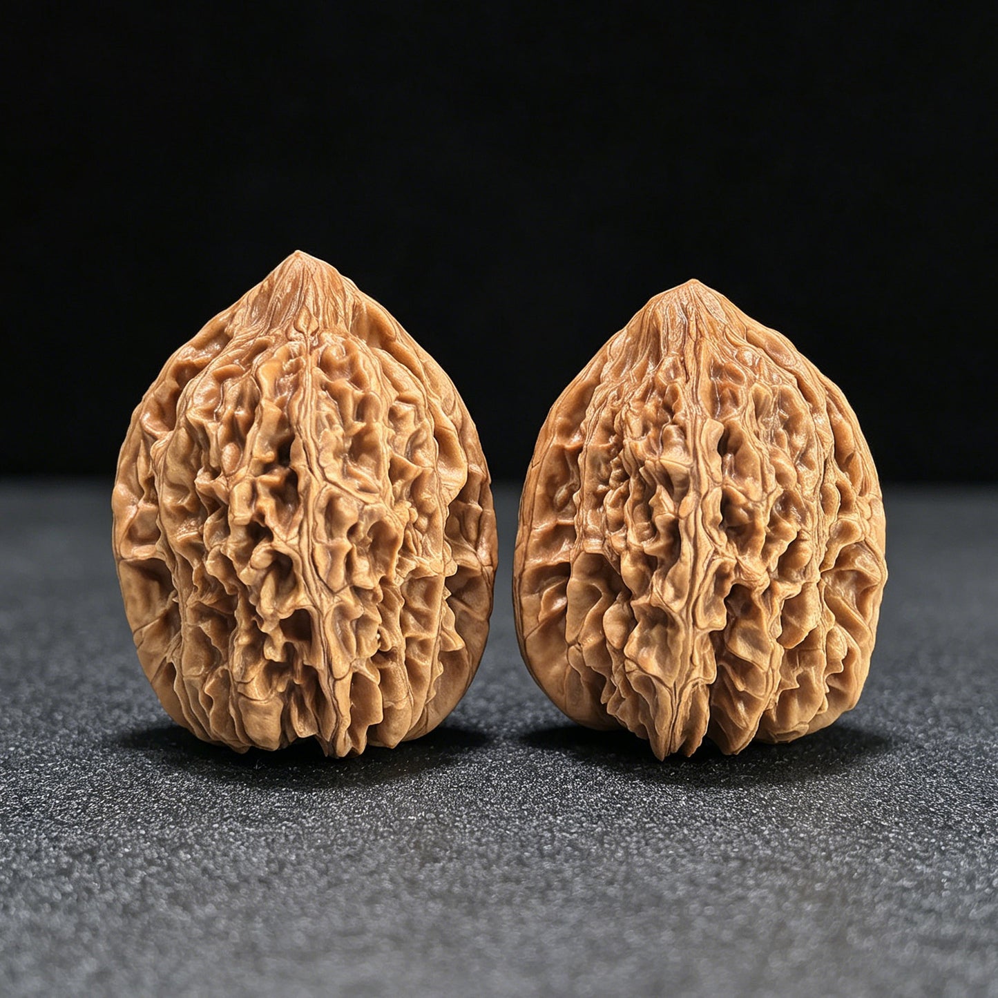 The "Chicken Heart" (Ji Xin) Pair | 39.0mm x 38.0mm | JX-512