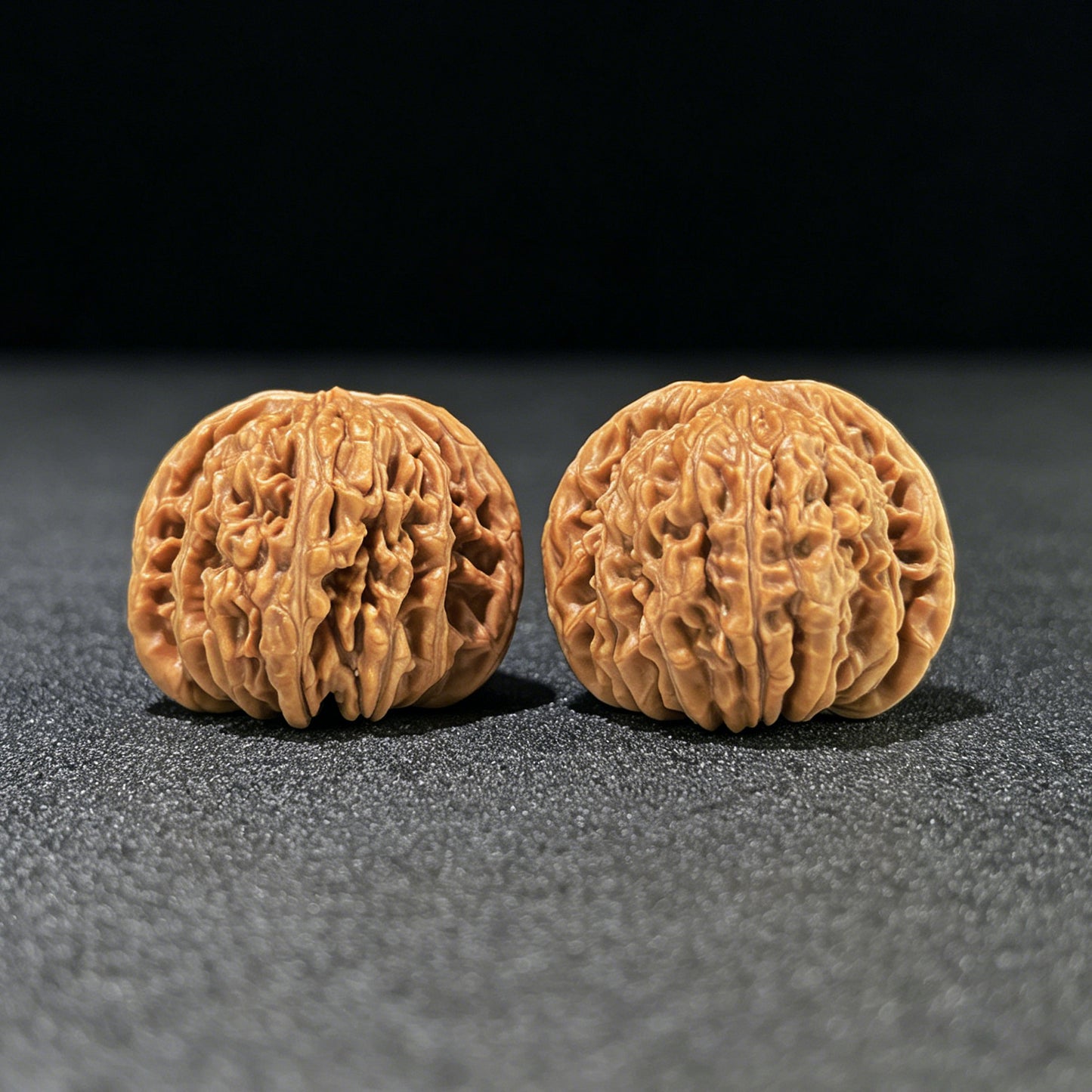 The "Sizuolou" (SZL) Classic Four-Tower Lion Head Pair | 43.0mm x 40.0mm | SZL-808