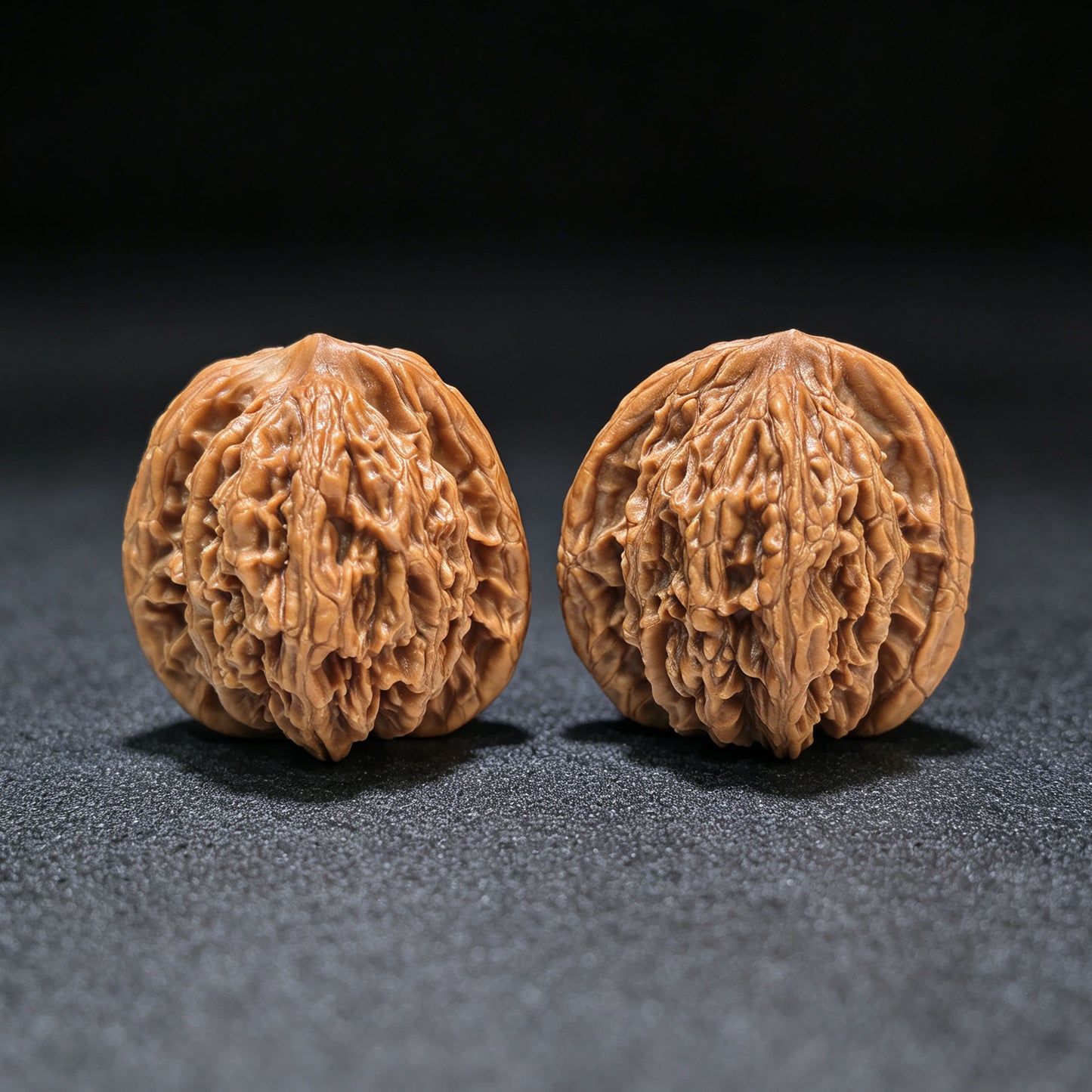 "Liger" Shihushou Wenwan Walnuts Pair | 40.0mm x 40.0mm | SHS-1101