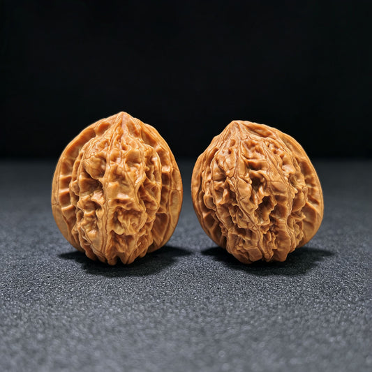 "Mountain Grown" Yesheng Classic Heritage Wenwan Walnuts Pair | 37.0mm x 40.0mm | YS-1103