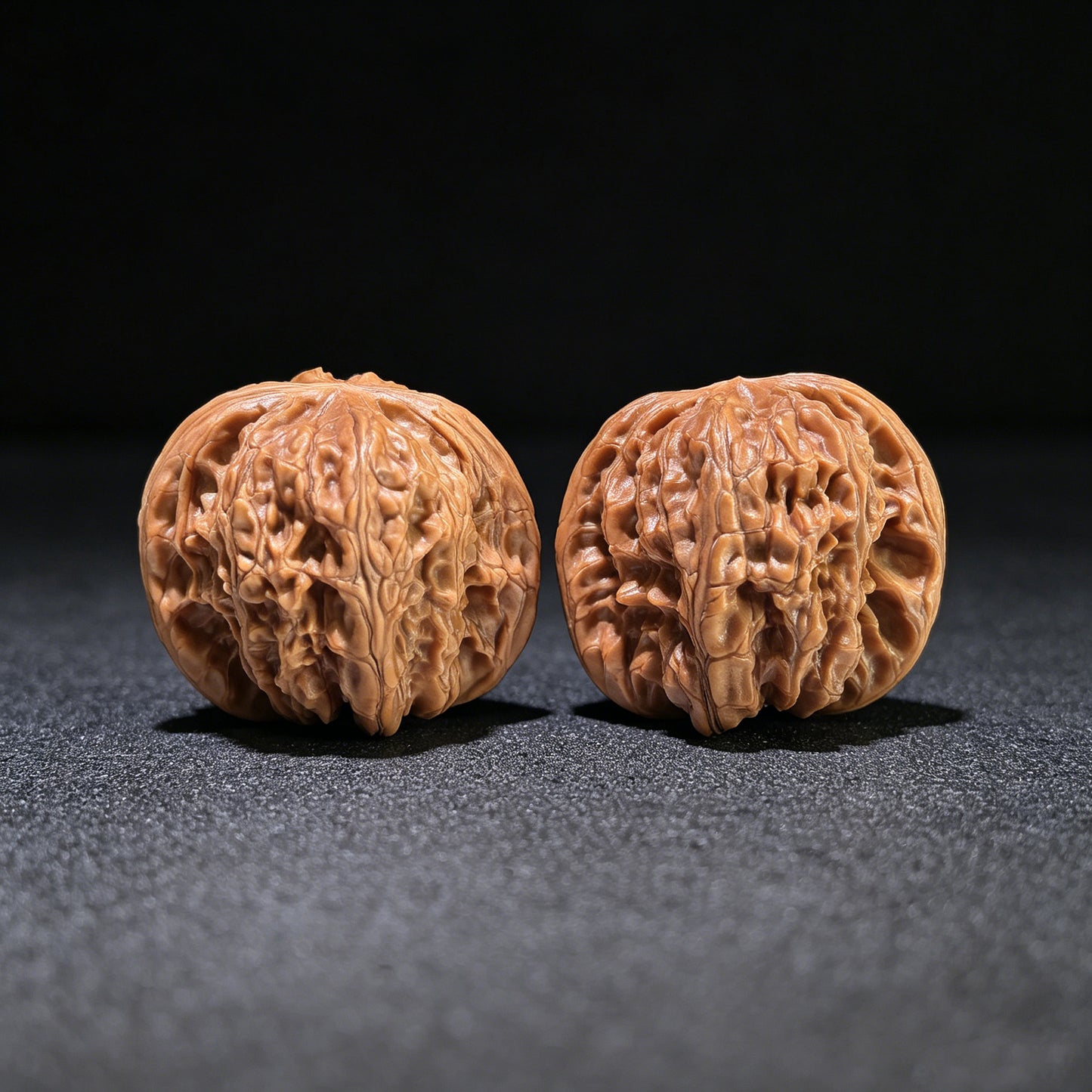 The "Millstone" (Mo Pan) Deep-Bellied Colossal Giant | 43.0mm x 44.0mm | MP-904