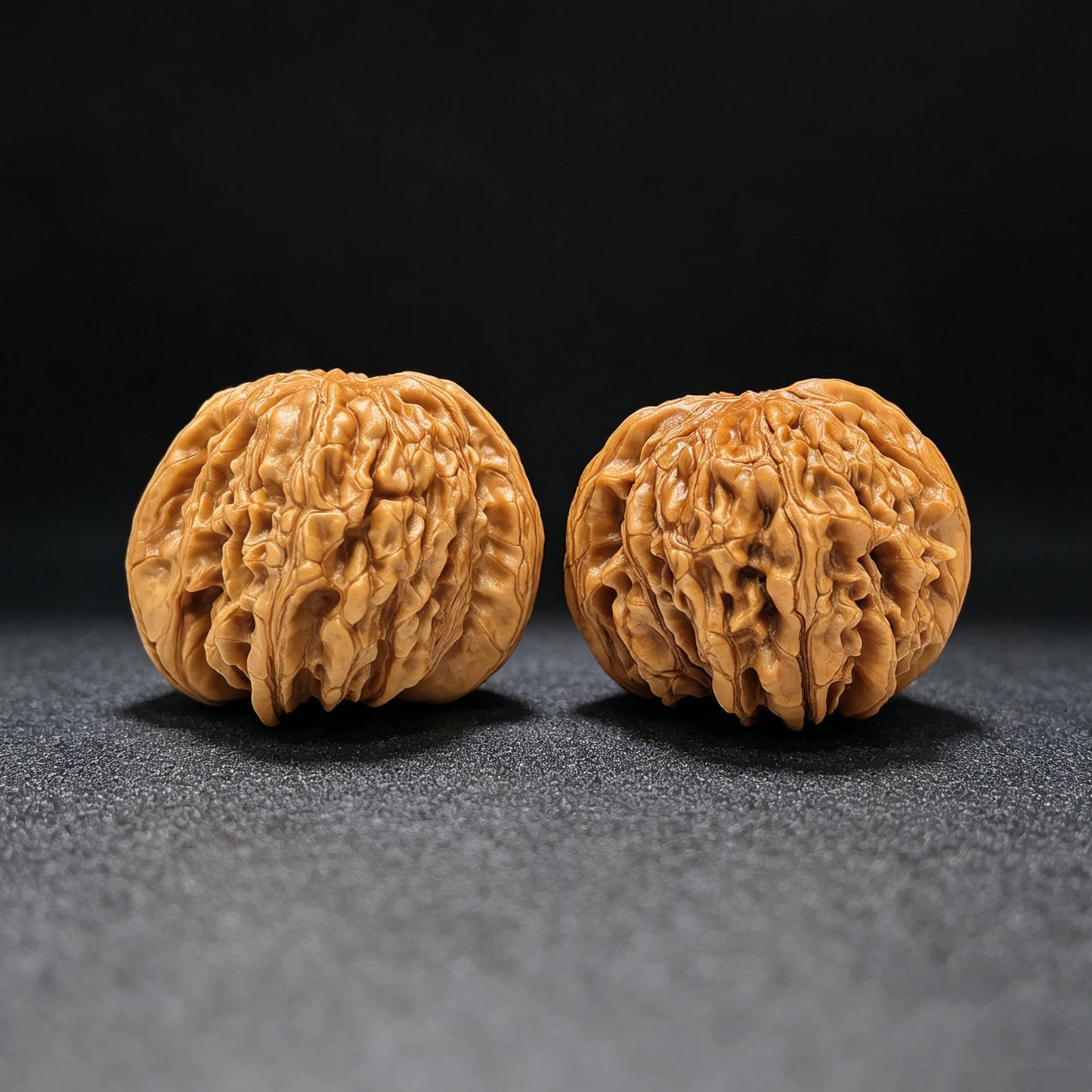 "Huakun Dragon" Huakunlong Low-Profile Wenwan Walnuts Pair | 48.0mm x 48.0mm | HKL-1503C