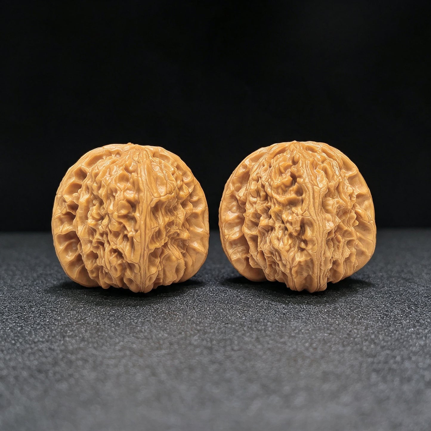 "Classic White Lion" Baishizi Low-Profile Wenwan Walnuts Pair | 39.0mm x 39.0mm | BSJ-1504C