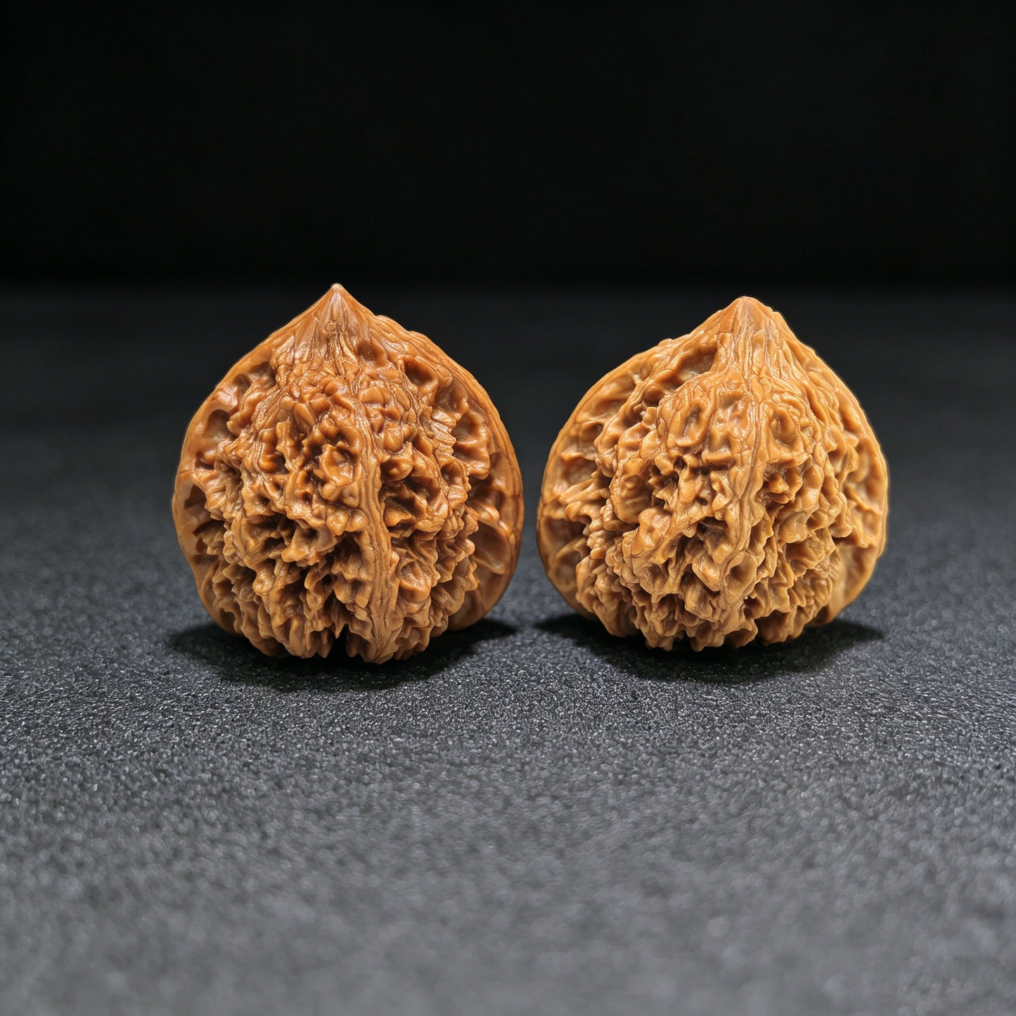 "Peach Heart Concave Base Starry Sky" Taoxin Aodi Mantianxing MTX-1408 Classic Wenwan Walnuts Pair | 39.0mm x 37.0mm | MTX-1408