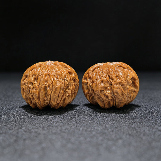"Blood Qilin" Xue Qilin XQL-1601 Low-Profile Wenwan Walnuts Pair | 38.0mm x 38.0mm | XQL-1601