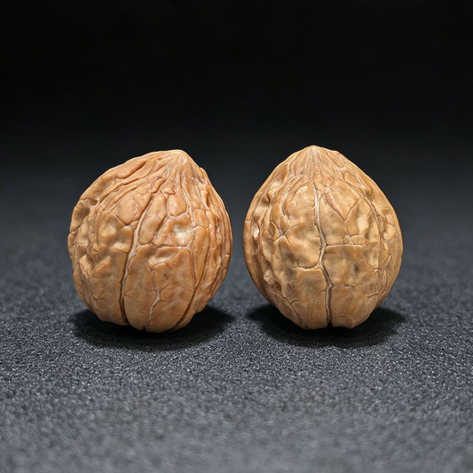"Mini Turtle Shell Texture" Xiuzhen Gujiaowen XZGJW-1601 Pocket-Sized Wenwan Walnuts Pair | 29.0mm x 34.0mm | XZGJW-1601
