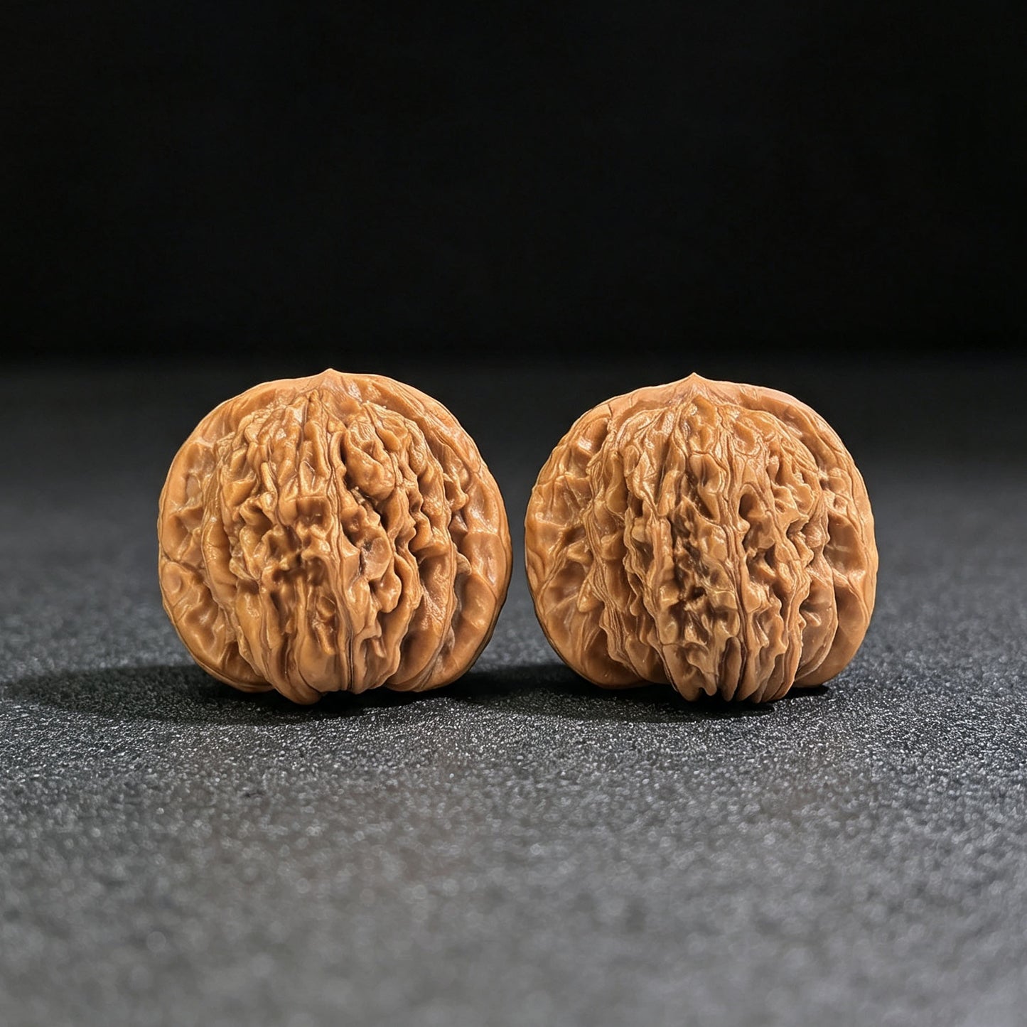"Han High Tower" Hangao Lou HGL-SY1A3 Low-Profile Wenwan Walnuts Pair | 39.0mm x 34.0mm | HGL-SY1A3