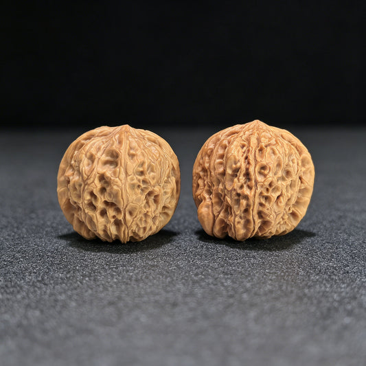 "Rain Flower Pebble" Yuhuashi YHS-1105 Pocket-Sized Wenwan Walnuts Pair | 32.0mm x 32.0mm | YHS-1105